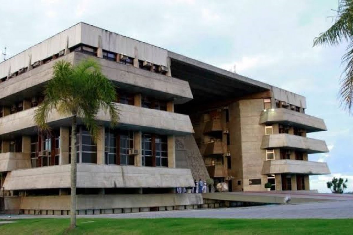 MP recomenda reserva de vagas raciais nos próximos concursos da Alba