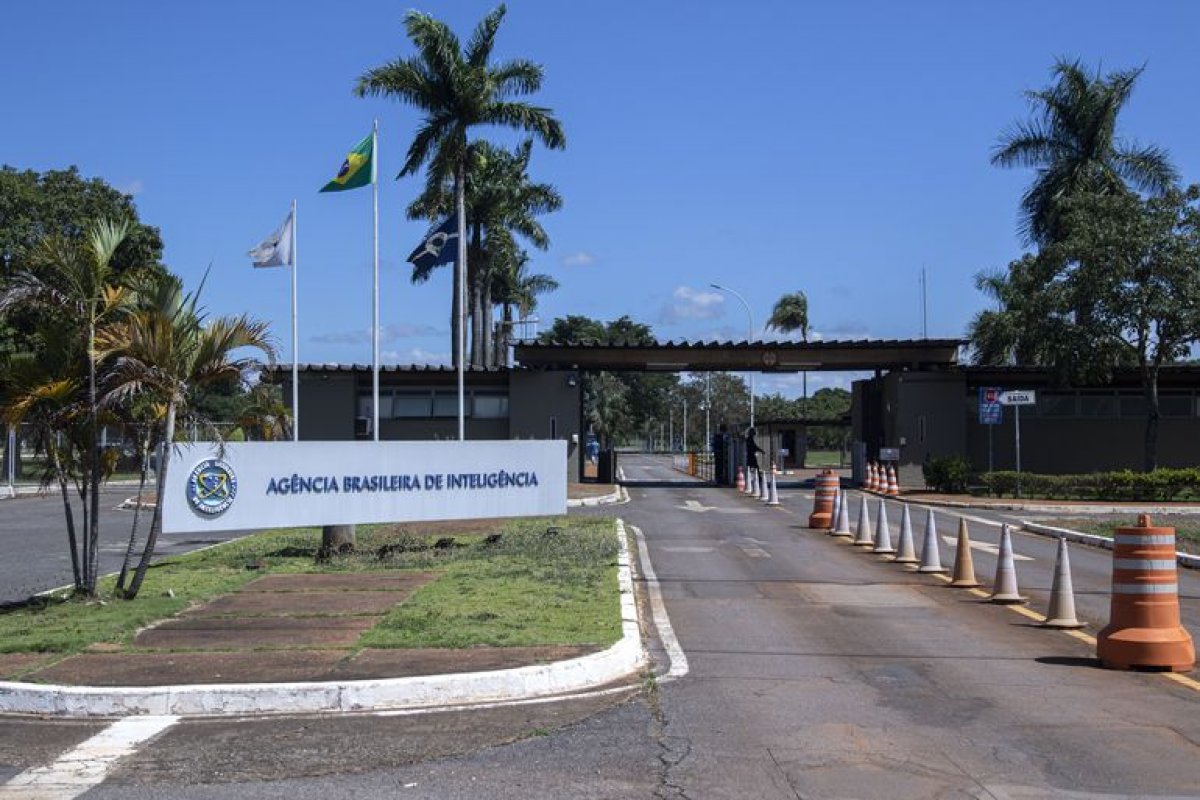 Nomes para comandos da Abin e Anac são encaminhados para apreciação do Senado