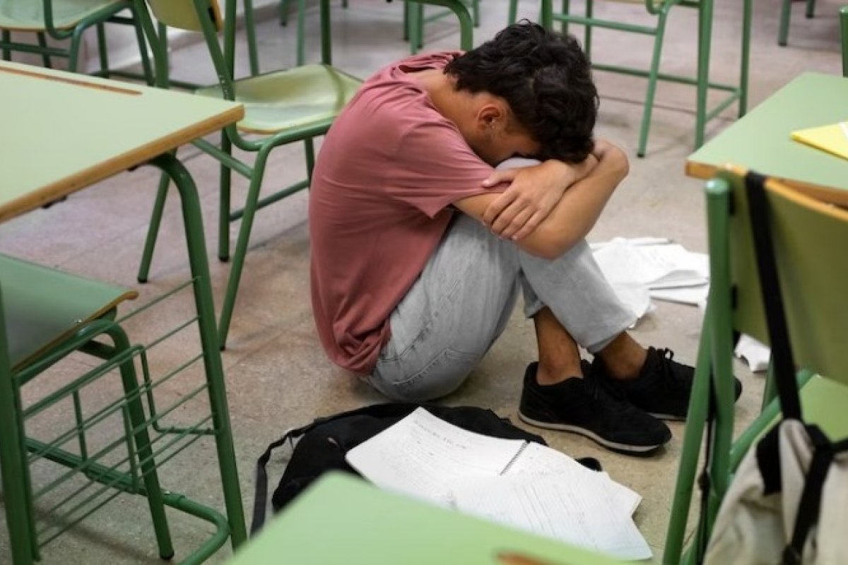 Março Laranja conscientiza sobre a importância de combater o bullying nas escolas!