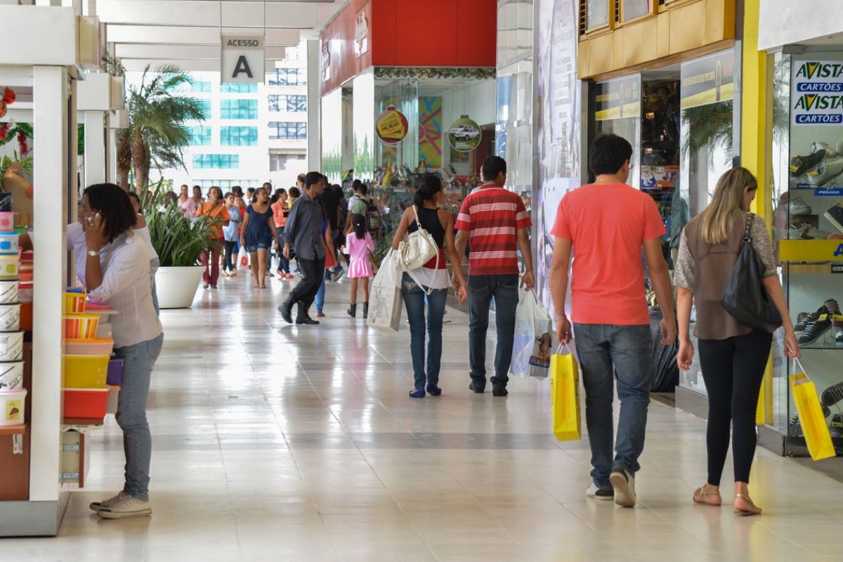 CNC divulga que Games são campeões de desconto na Black Friday