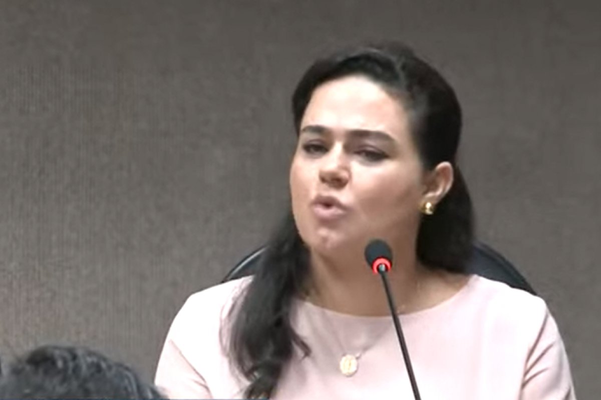 Na Alba, Aline Peixoto é questionada sobre posição de Wagner contra indicação dela ao TCM, mas não responde