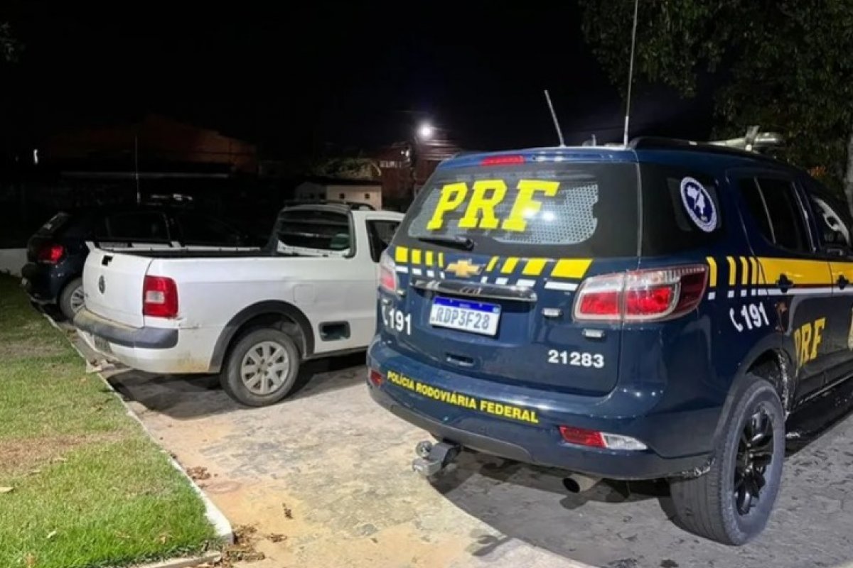 Homem é preso na Bahia com caminhonete roubada há mais de 10 anos