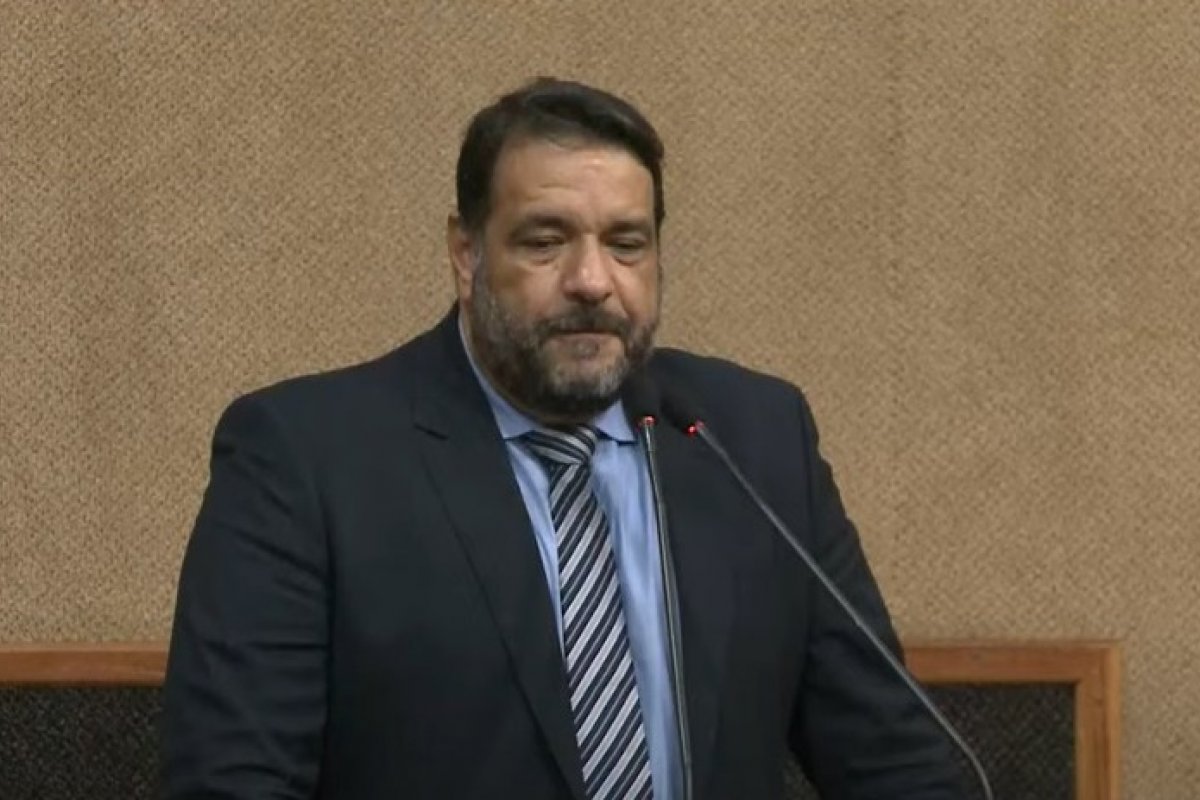 ‘Tom está preparado demais’, diz Alan Sanches sobre vaga para conselheiro do TCM