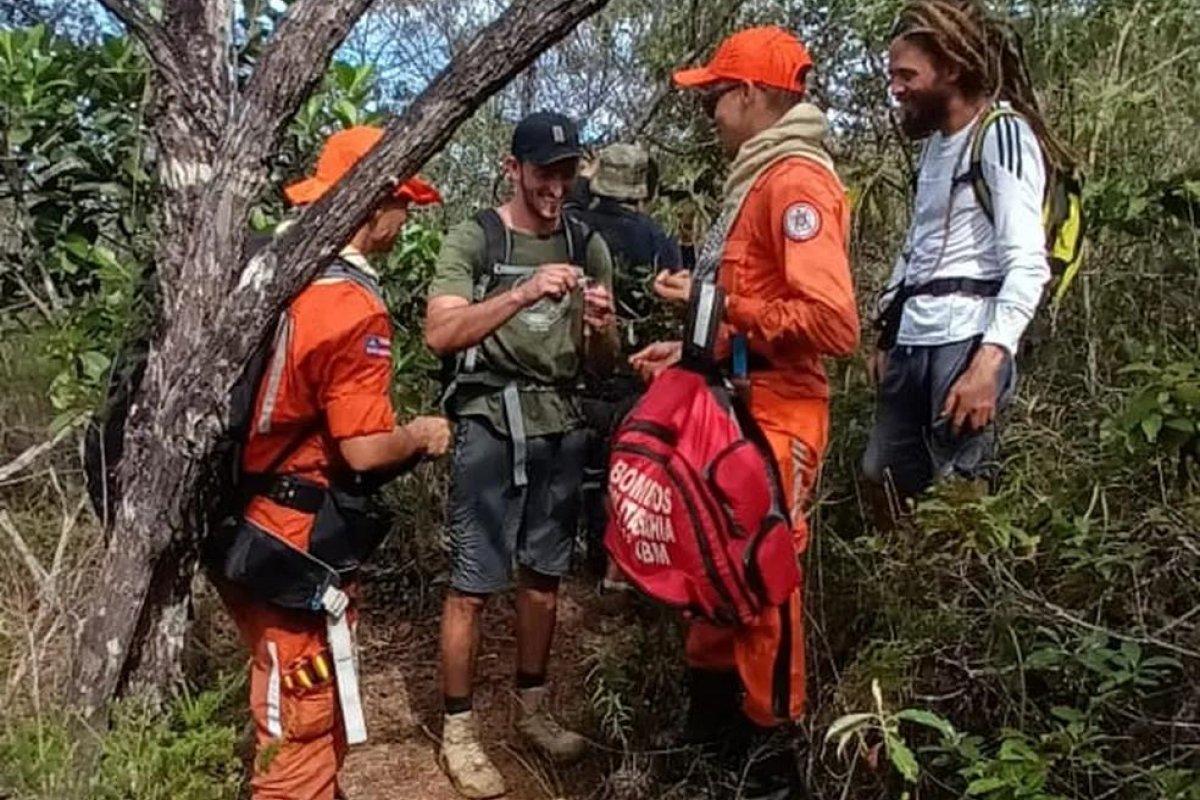 Bombeiros resgatam turistas israelenses que estavam desaparecidos em trilha na Chapada Diamantina