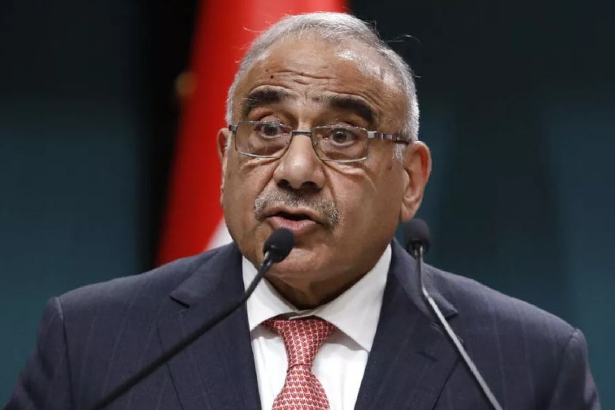 Protestos continuam mesmo após a renúncia do premiê no Iraque