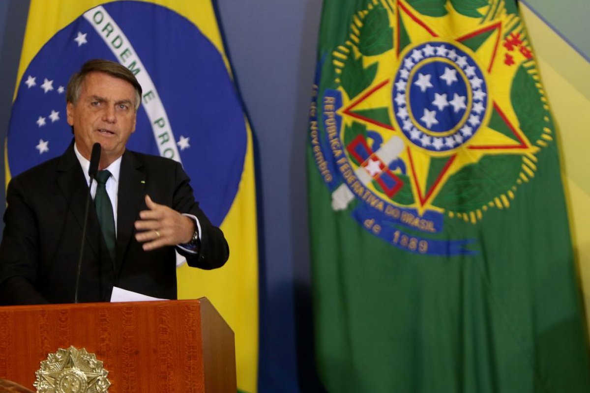 Queixa-crime contra Bolsonaro pode ir para primeira instância após formar maioria no STF