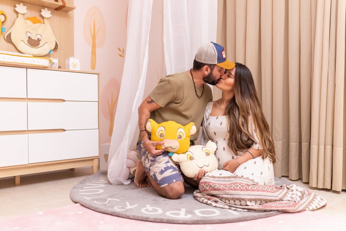 Bráulio Bessa apresenta quarto de Nalu, primeira filha do poeta!