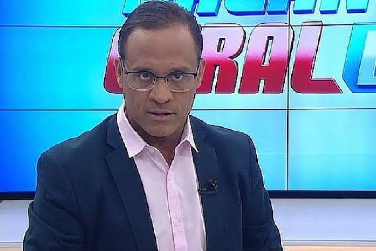 Zé Eduardo se pronuncia sobre suposto desvio de R$800 mil feito por funcionários