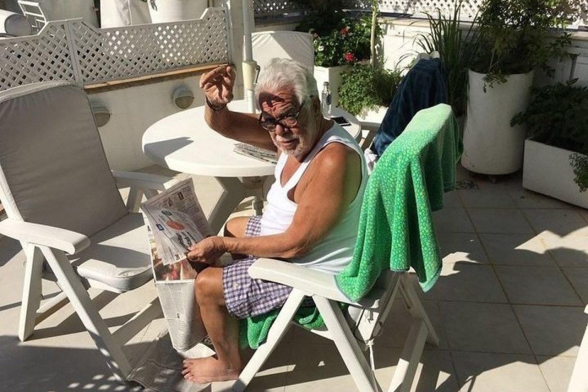 Autor Manoel Carlos comemora 90 anos e faz aparição raríssima!