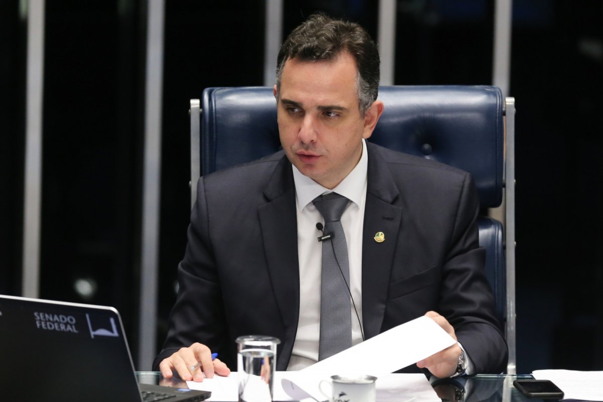 Pacheco diz ao STF que não é possível abrir CPI do 8 de janeiro