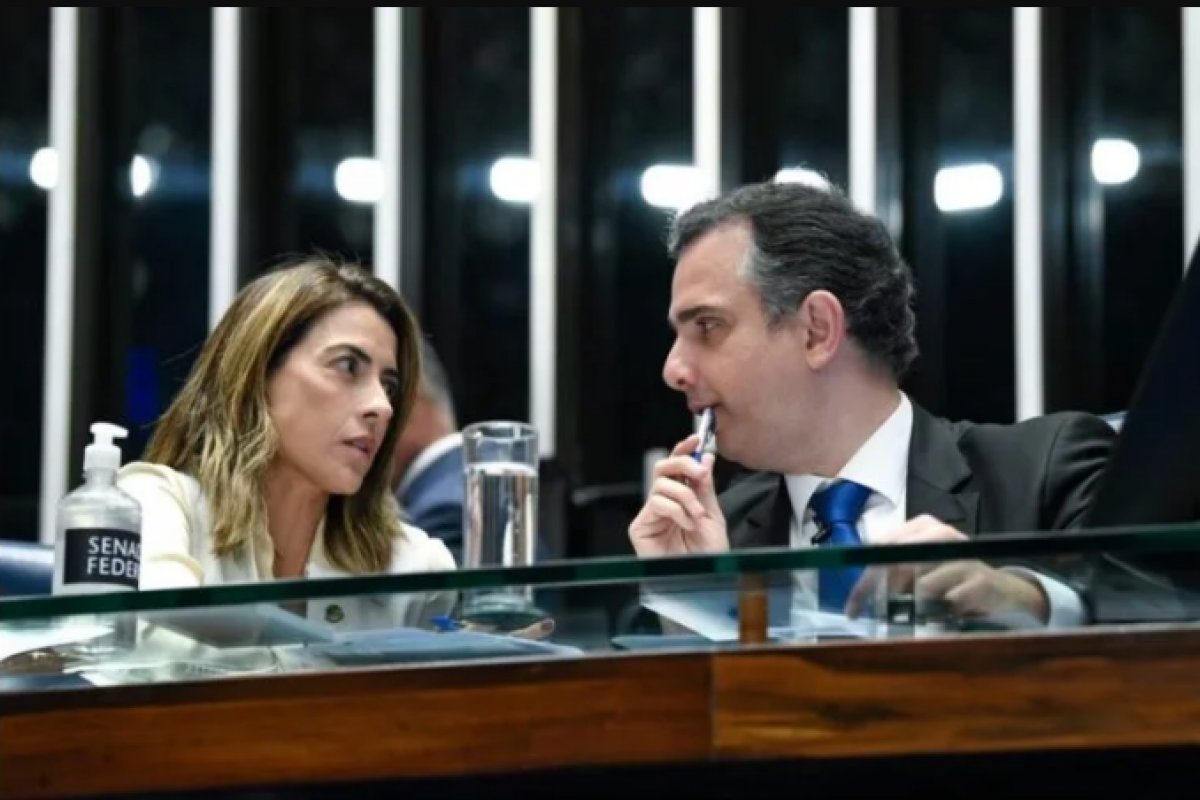 Soraya rebate Pacheco e cobra abertura da CPI do Senado do 8 de janeiro