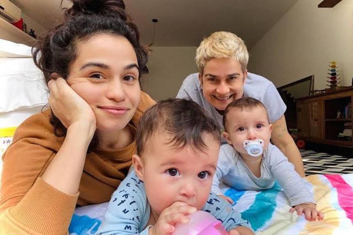 Nanda Costa e Lan Lahn terão programa de TV!