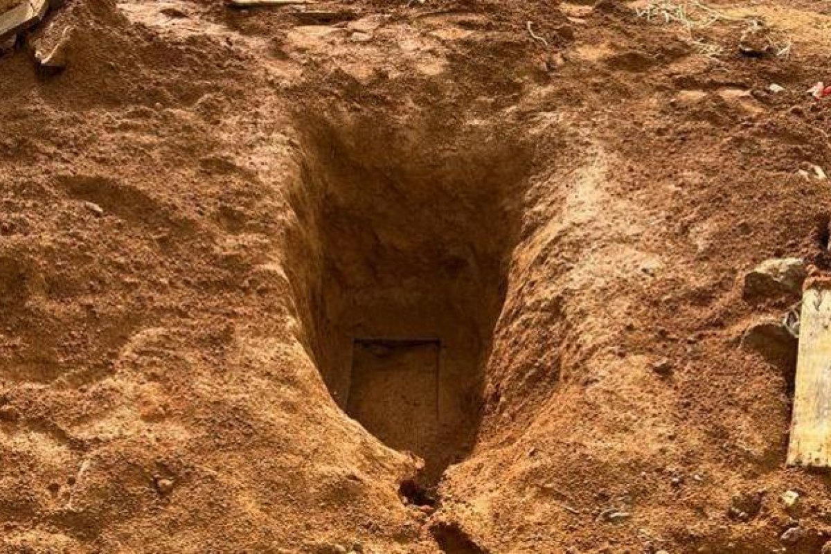 Túmulo do serial killer Lázaro Barbosa é violado em Goiás