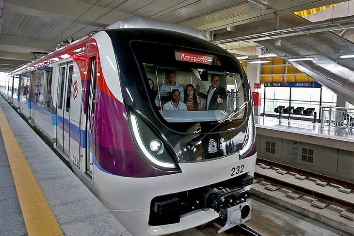 Falha técnica atrasa viagens na linha 2 do metrô de Salvador