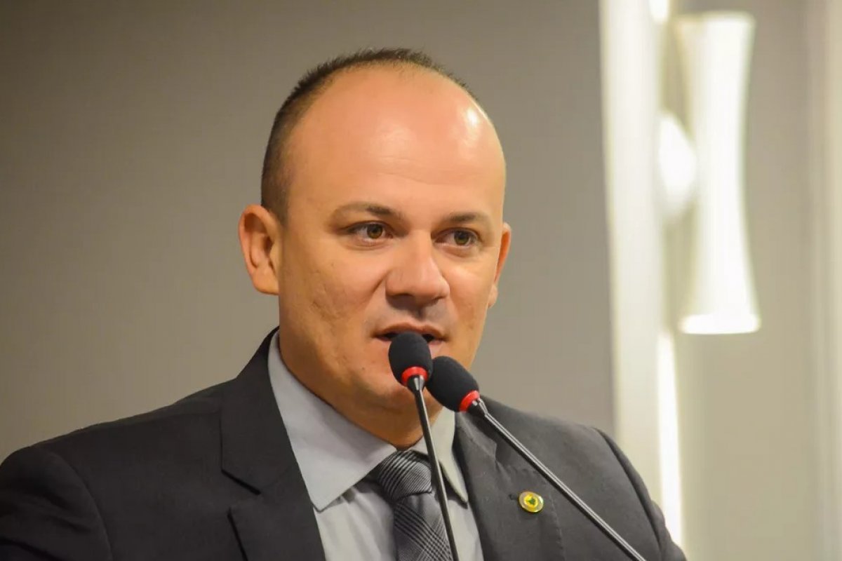 8 de janeiro: Moraes pede investigação de participação de deputado paraibano em invasões
