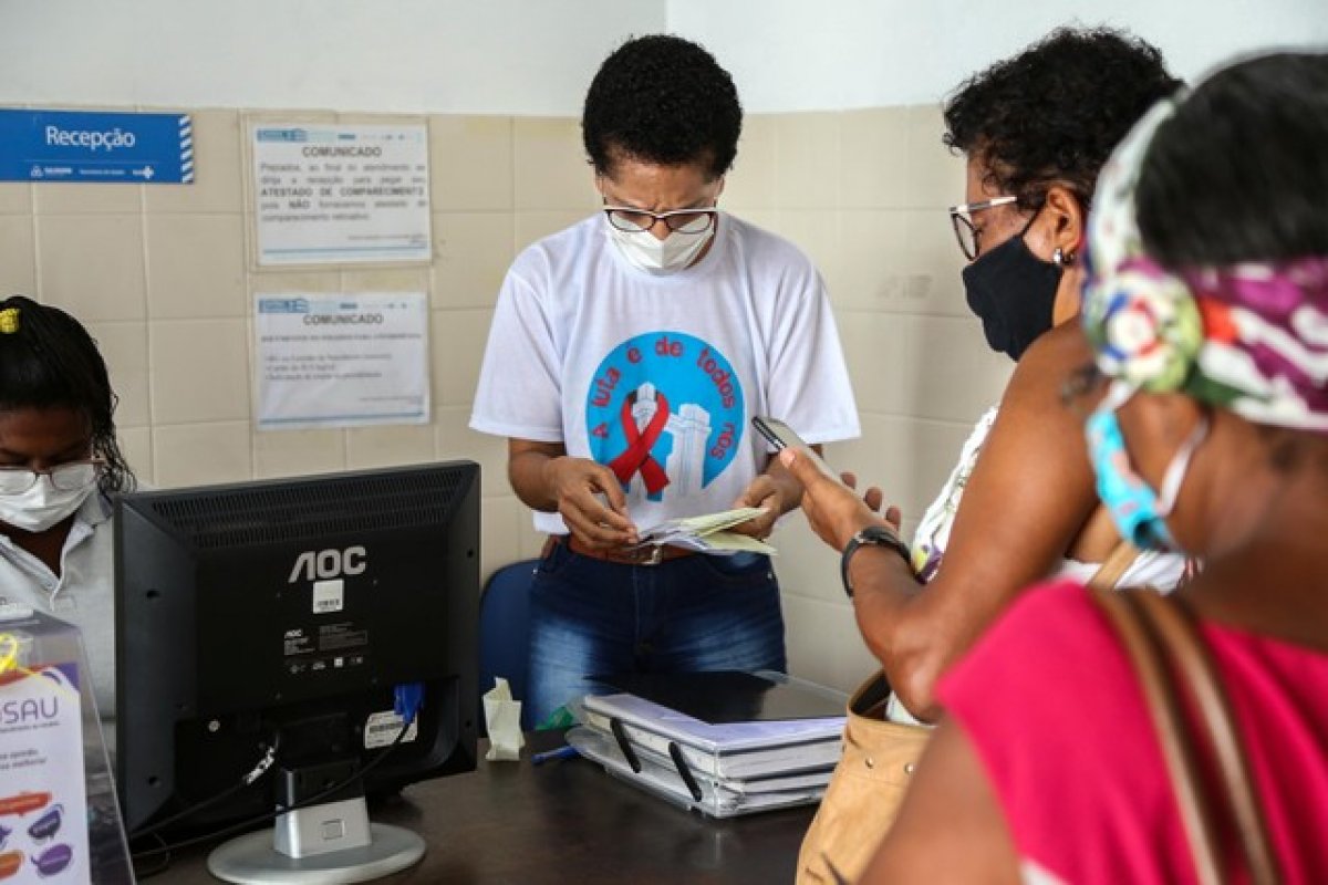 Cerca de 100 postos serão mobilizados no dia D da campanha Março Mulher neste sábado (18)