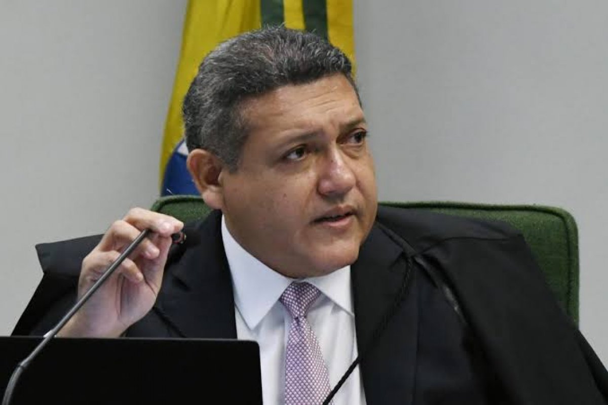 Nunes Marques determina que Lira apresente informações sobre a tramitação de MPs no Congresso
