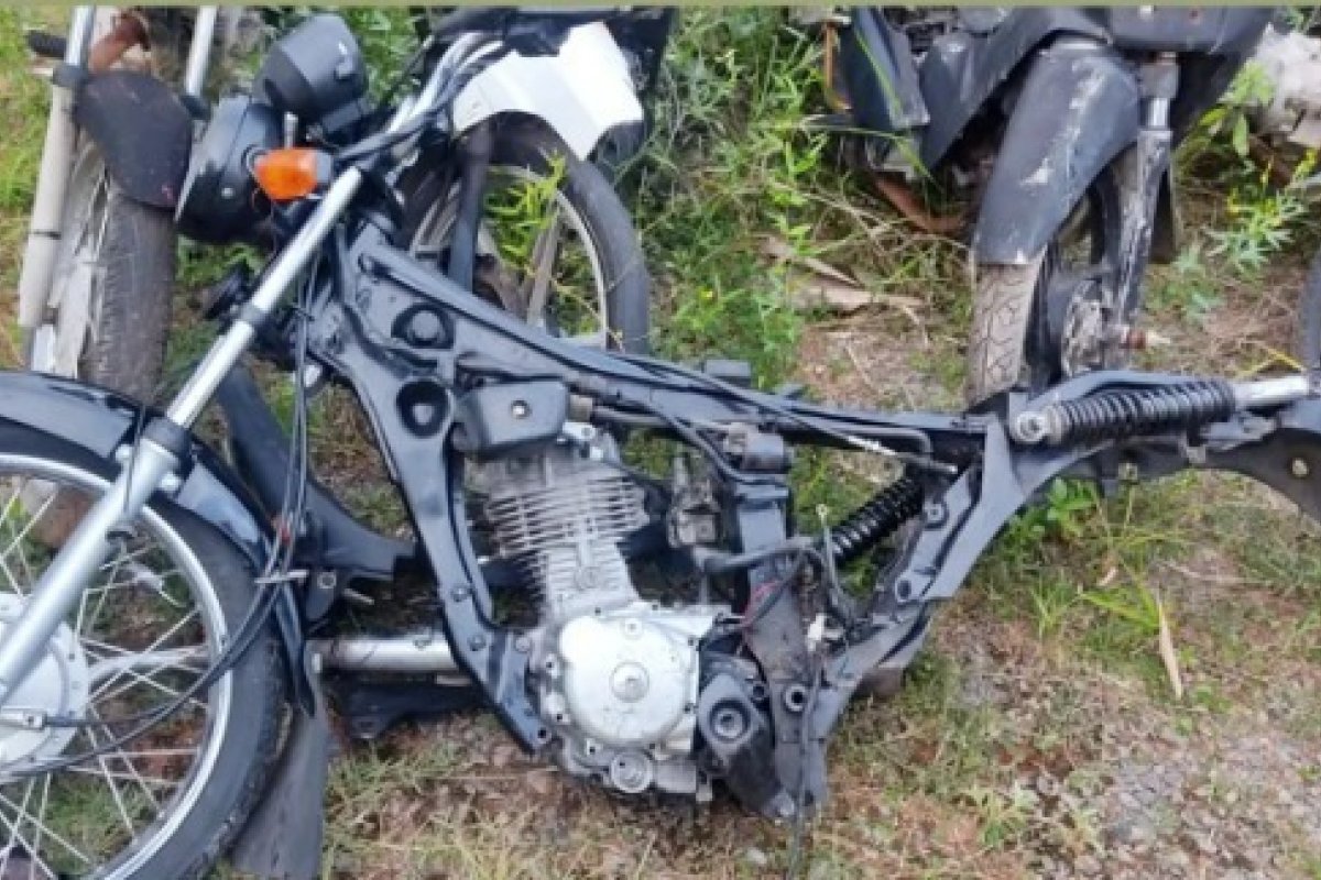 Polícia Militar descobre um desmanche de motocicletas em Castelo Branco