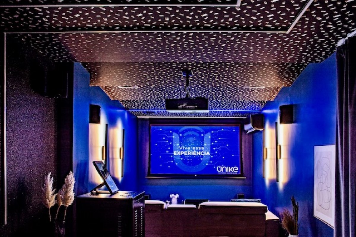 Unike inaugura sua primeira sala de cinema inteligente na capital baiana! 