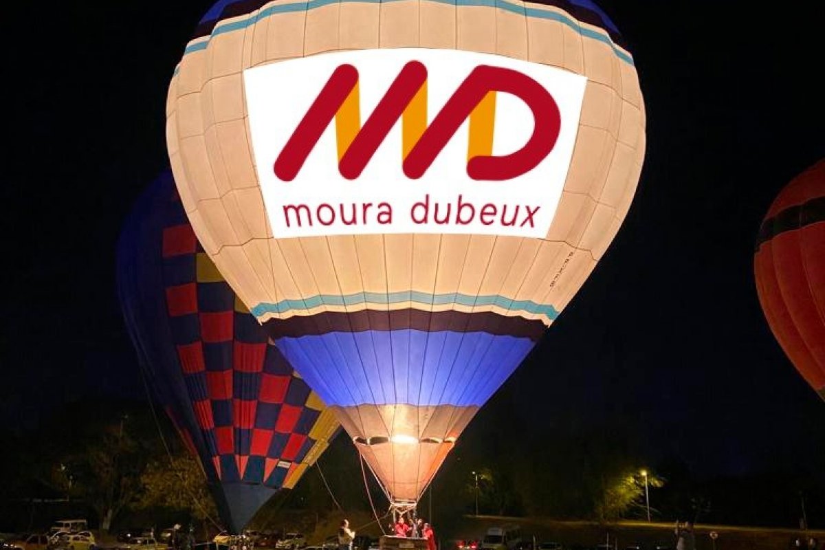 Em comemoração ao aniversário da capital baiana, Moura Dubeux e Prefeitura de Salvador promovem voos cativos de balão para público selecionado!