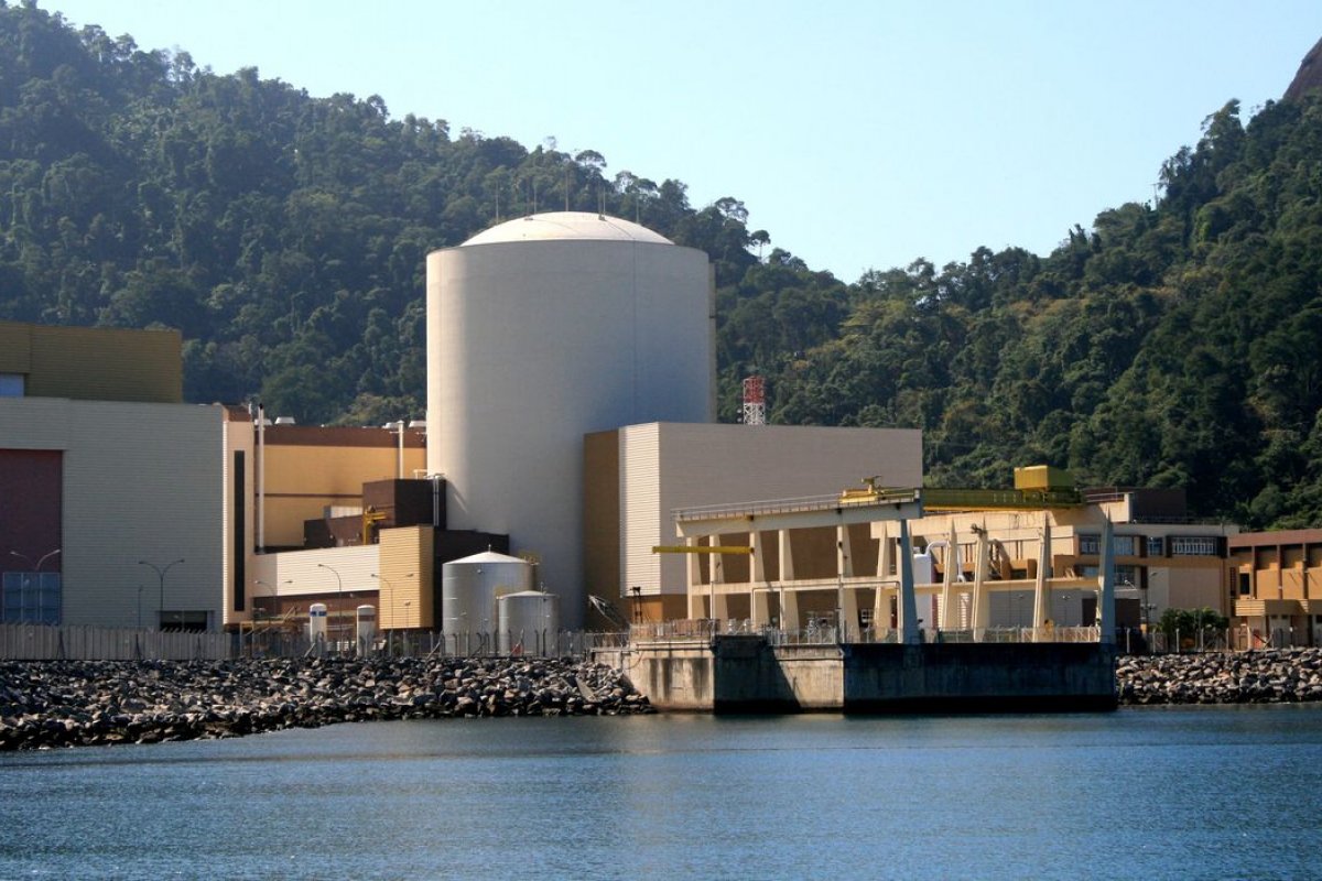 Polícia Federal investiga vazamento de substâncias radioativas na usina nuclear Angra 1