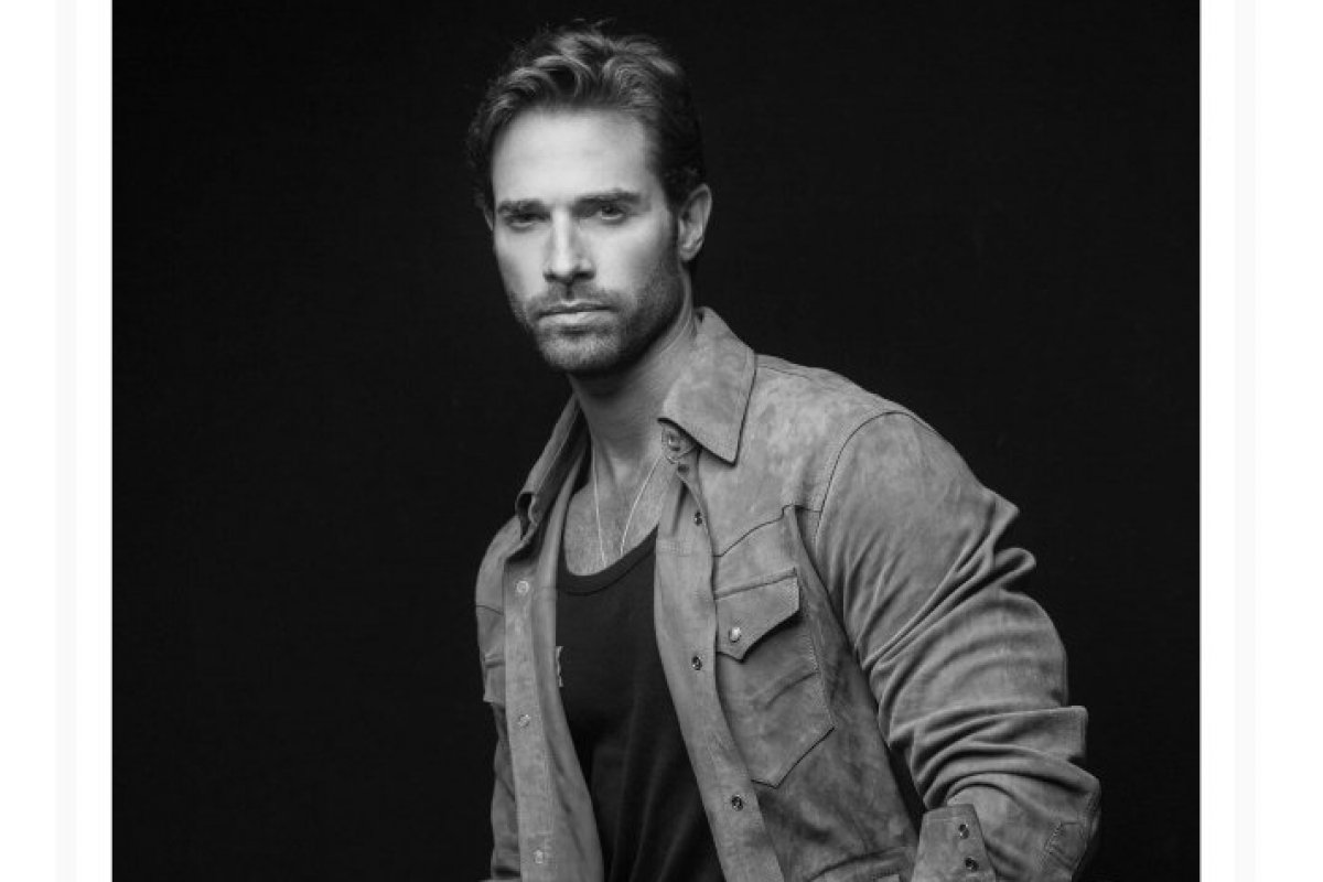 Astro das novelas mexicanas vem ao Brasil e cobra R$ 700 por foto!