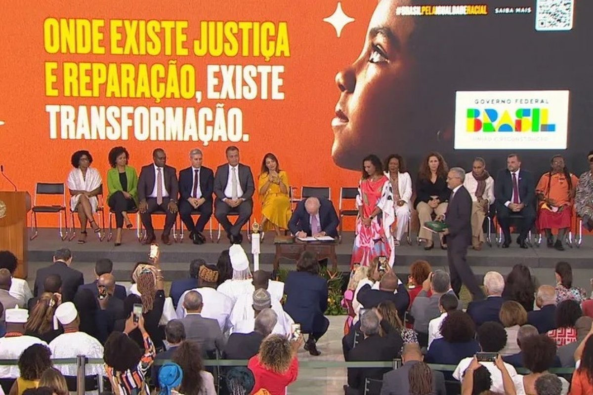 Decreto que estabelece que negros ocupem ao menos 30% dos cargos de confiança do governo entra em vigor; entenda