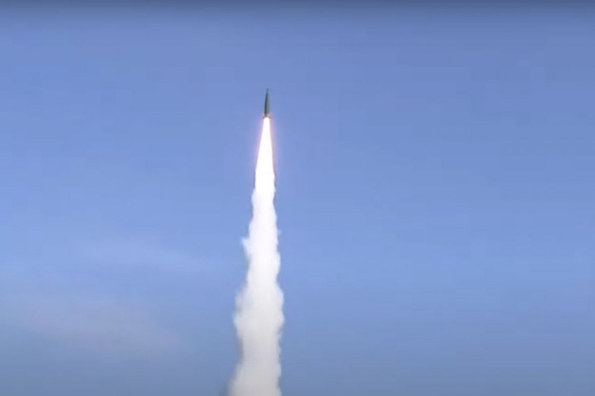 Coreia do Norte dispara dois mísseis de curto alcance em direção ao Mar do Japão