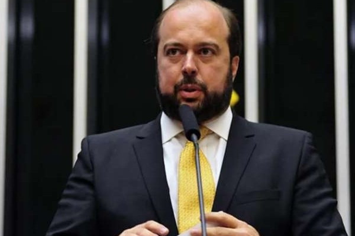 Ministro de Minas e Energia diz que privatização da Eletrobras está consolidada