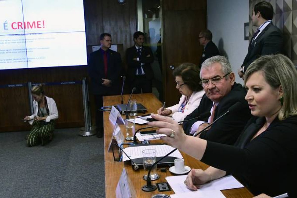 CPMI do baixo nível