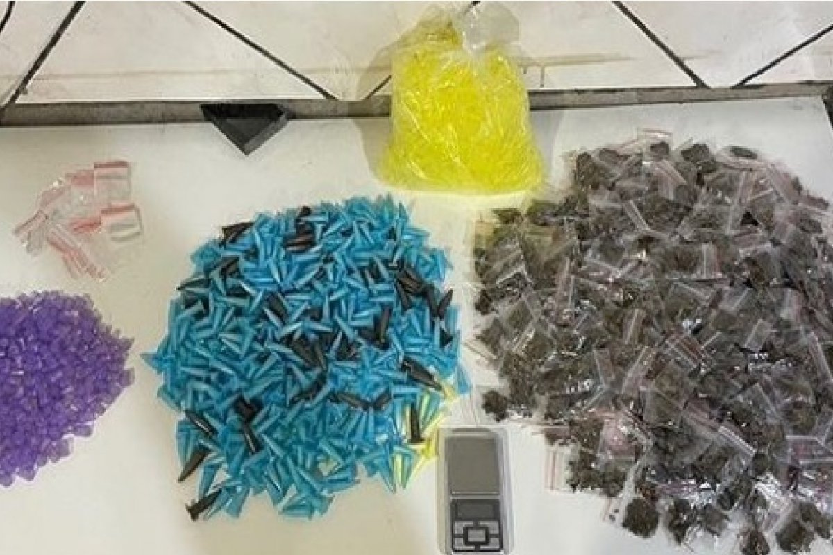 PM apreende mais de mil porções de drogas em menos de 24h na Bahia