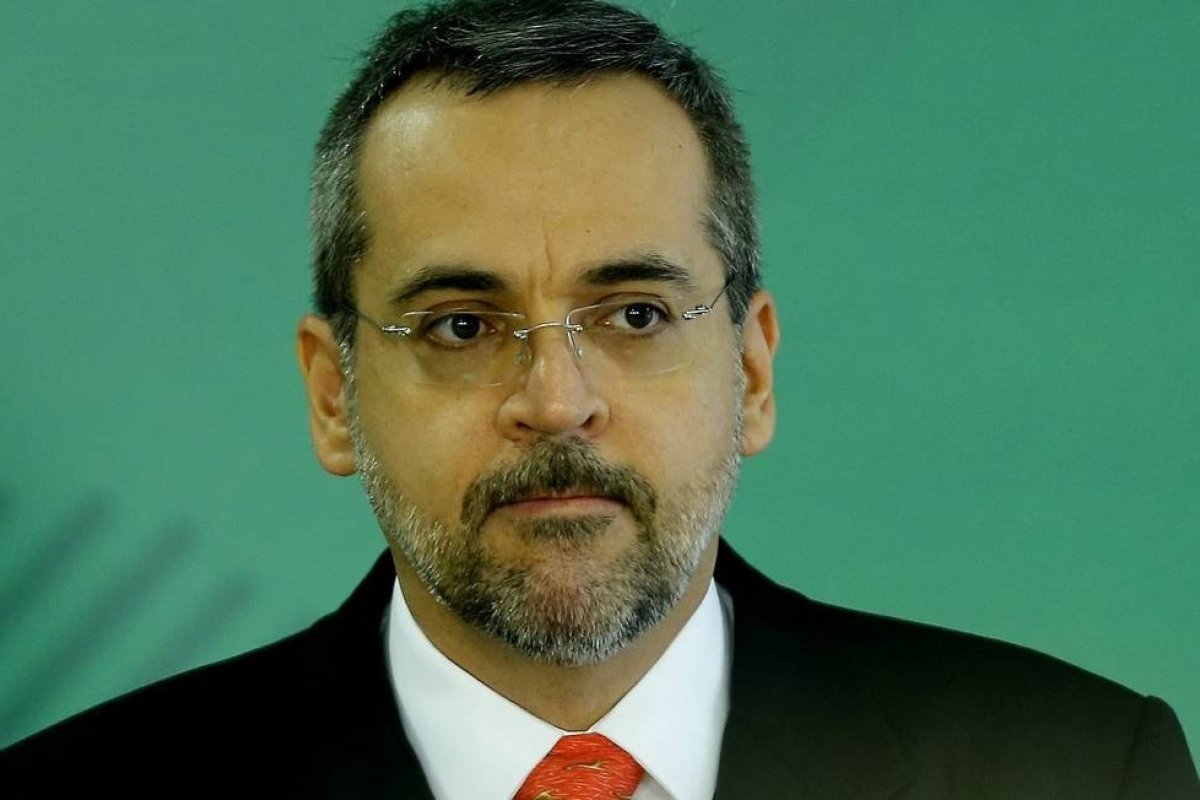 Reitores vão à Justiça para que Ministro se retrate sobre declarações contra as universidades federais