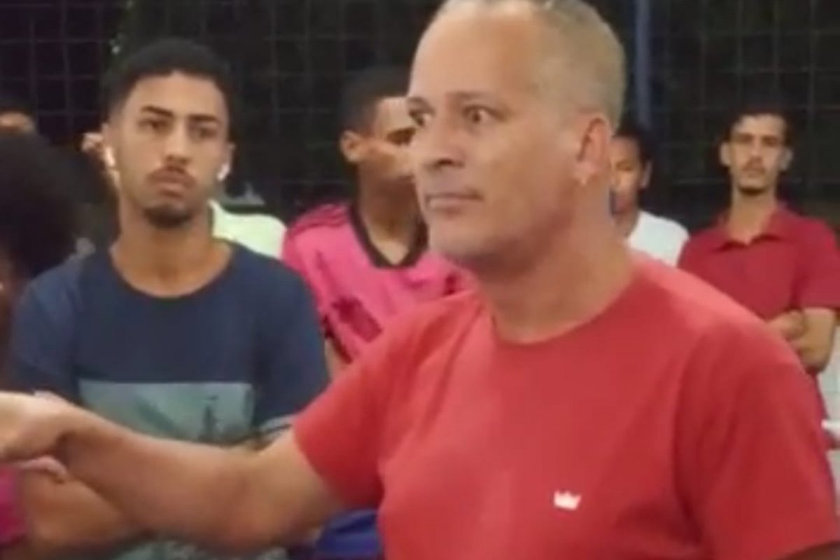 Exonerado, ex-secretário de Cultura de Esplanada (BA) denuncia descaso e diz que prefeito "não tem compromisso"