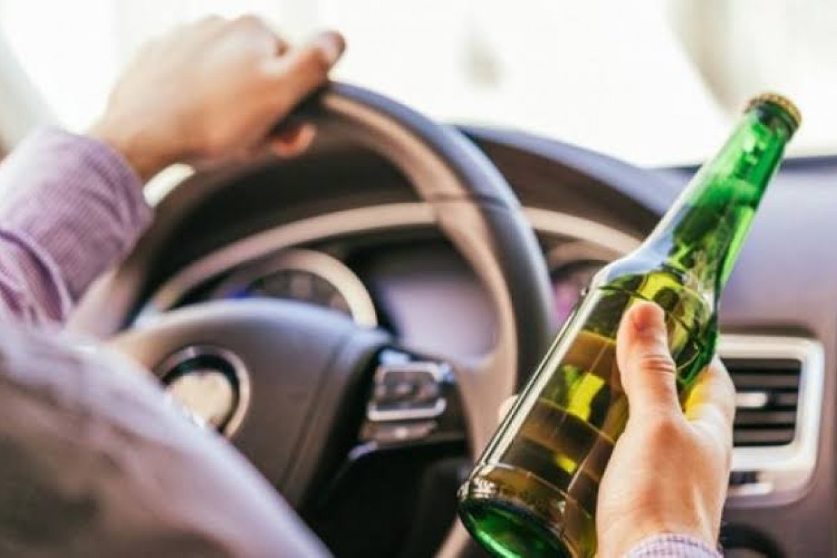 Estados Unidos aprova uma lei que obrigará os carros novos a trazer um bafômetro para dar partida no motor