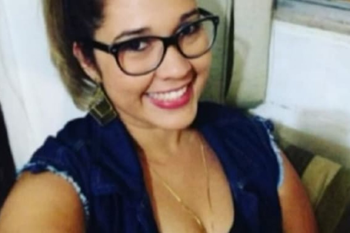 Mulher morre a tiros durante assalto em loja de açaí no Cabula