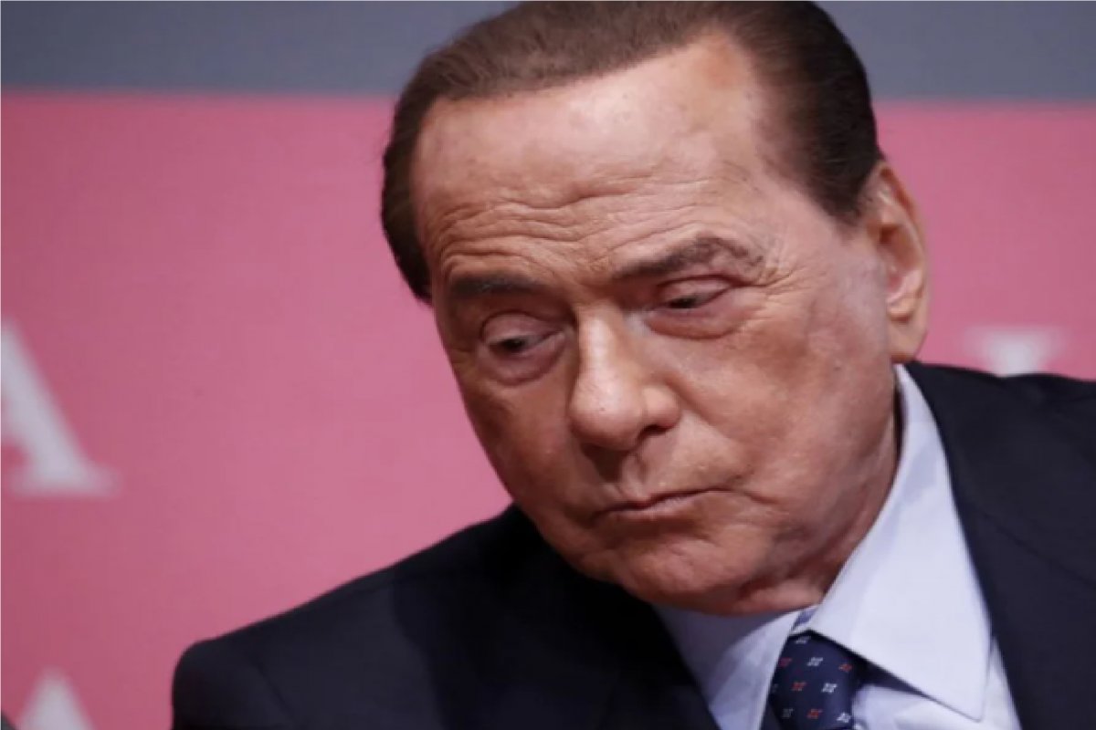 Silvio Berlusconi, ex-premiê italiano, dá entrada na UTI de hospital de Milão