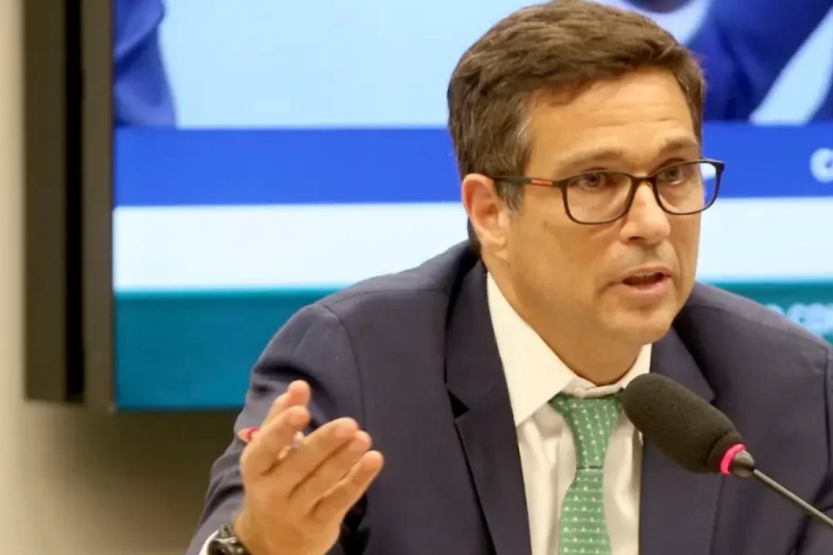 "Nenhum Banco Central quer ter juros altos, queremos reduzir", afirma Campos Neto