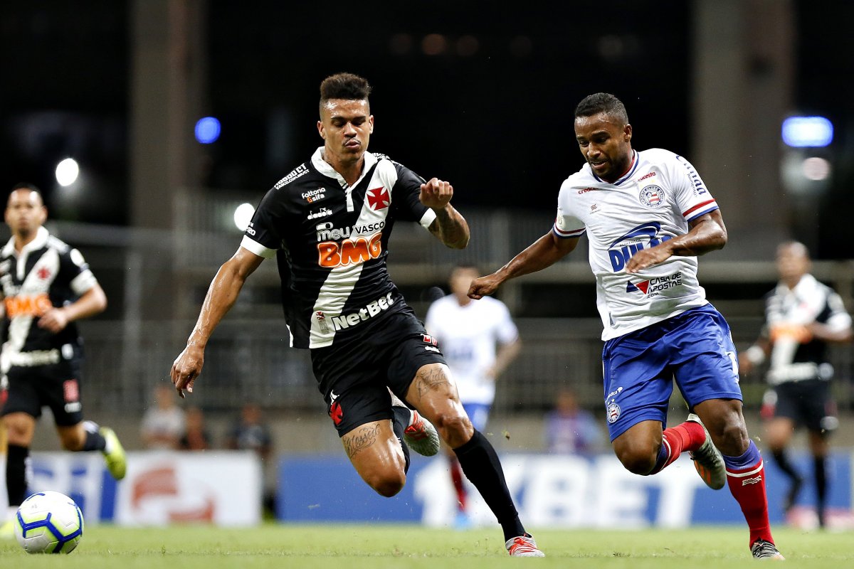 Bahia empata mais uma e frusta torcida na Fonte Nova