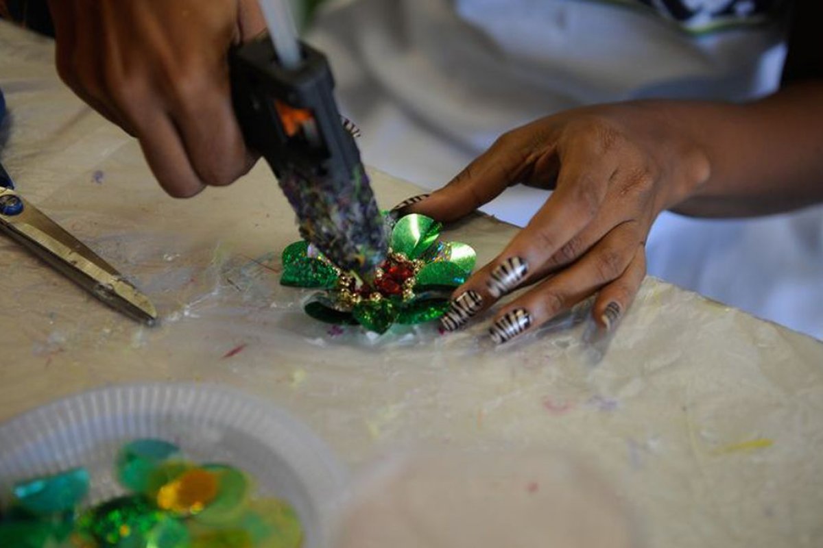 Empresas lideradas por mulheres sofrem mais barreiras alfandegárias no exterior, aponta estudo