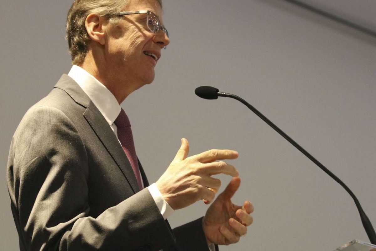 Morre aos 63 anos o ministro do STJ, Paulo de Tarso