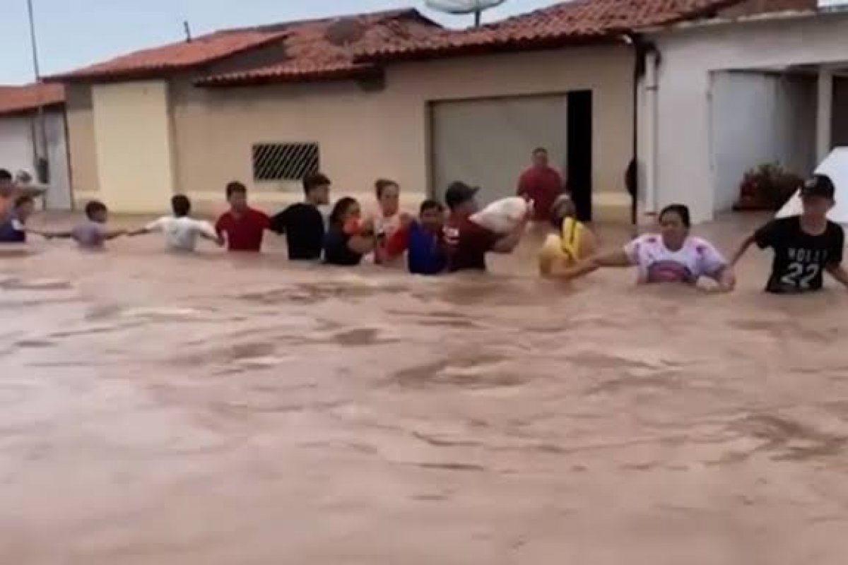 Lula deve visitar o Maranhão neste domingo (09) para sobrevoar as áreas afetadas pela chuva