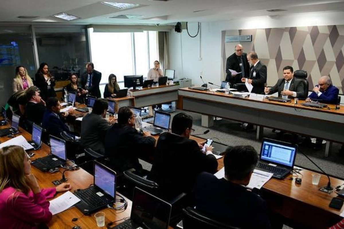 Senado quer votar sobre mudança no estatuto do desarmamento
