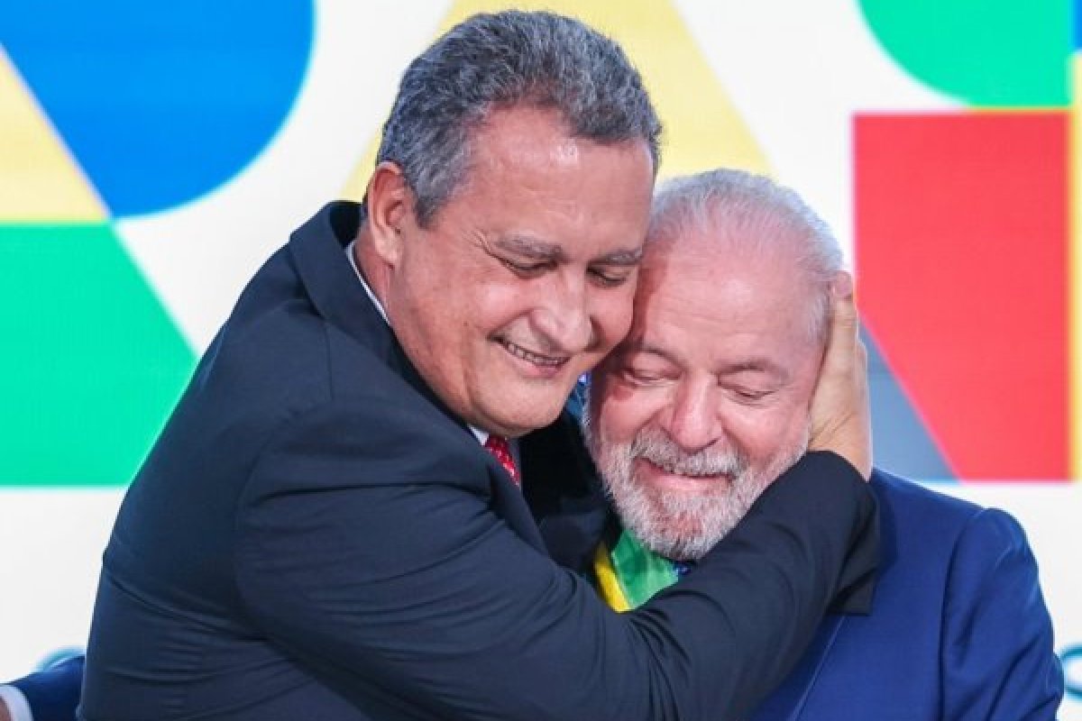 Lula nomeia Rui Costa como conselheiro de Itaipu; salário acumulado será de R$ 66 mil