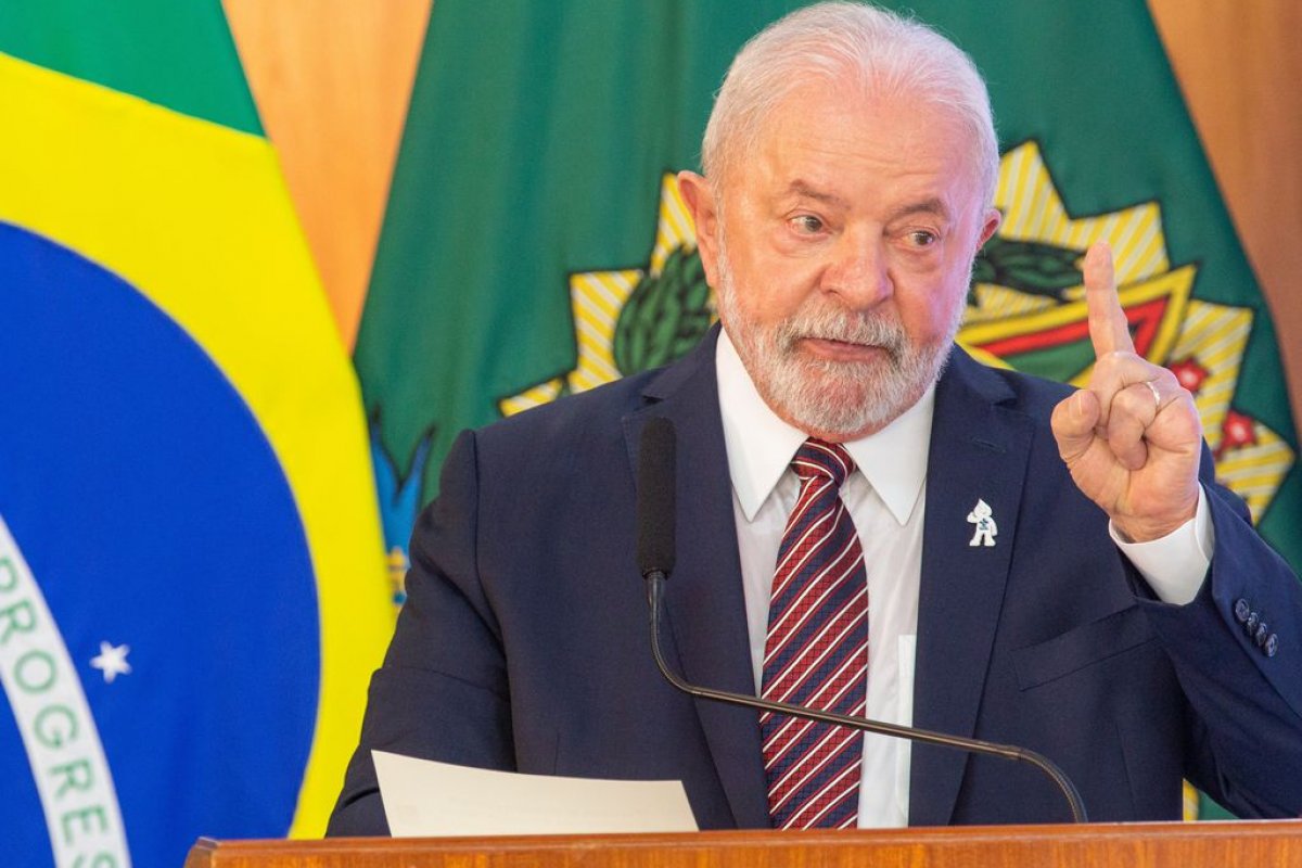 Lula tem 26% de reprovação nos primeiros 100 dias de governo, aponta Ipec
