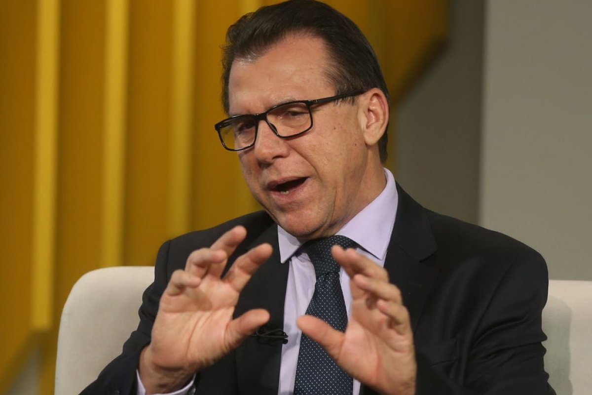 Luiz Marinho afirma que Fazenda sugeriu usar o PIB per capita no reajuste do salário mínimo