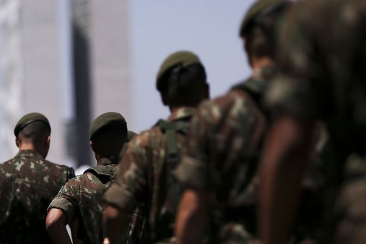 STF forma maioria de votos para manter punição a militares por críticas a superiores publicamente