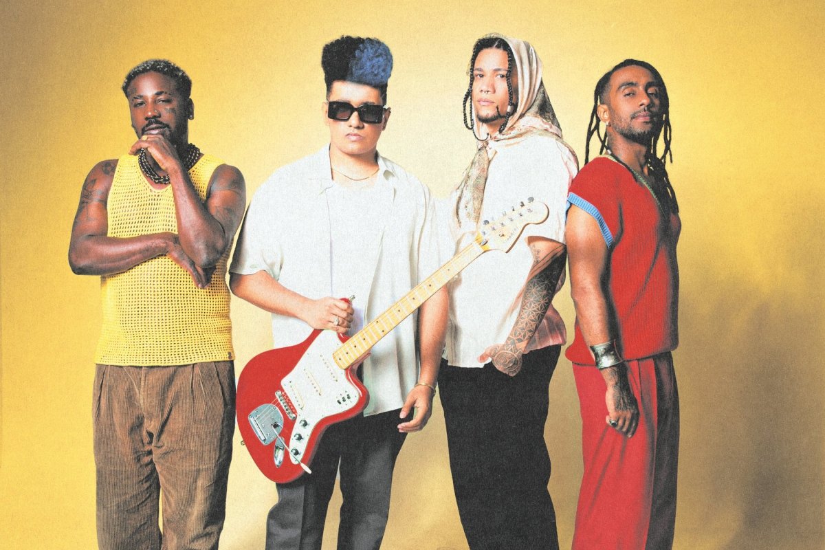 ÀTTØØXXÁ anuncia o seu novo disco, GROOVE, para o primeiro semestre de 2023!