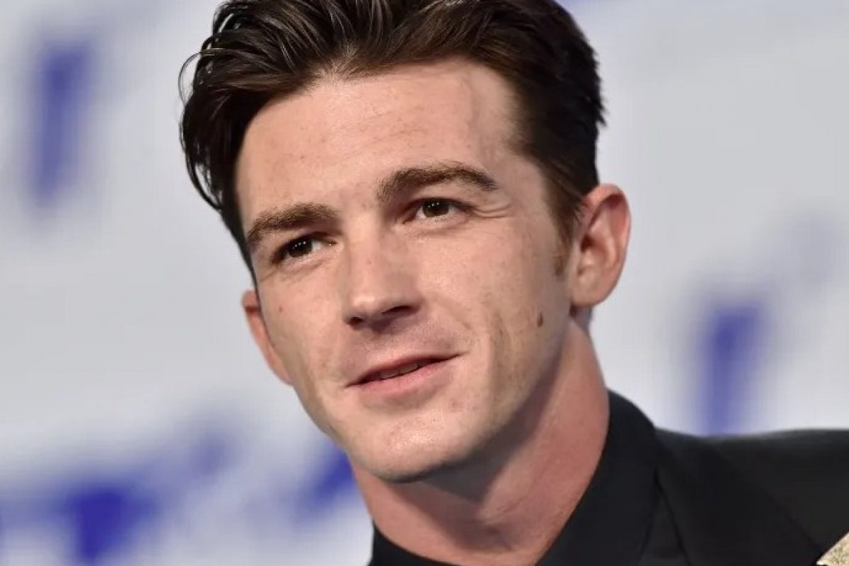 Ator Drake Bell, de 'Drake & Josh', é encontrado pela polícia após ser dado como desaparecido