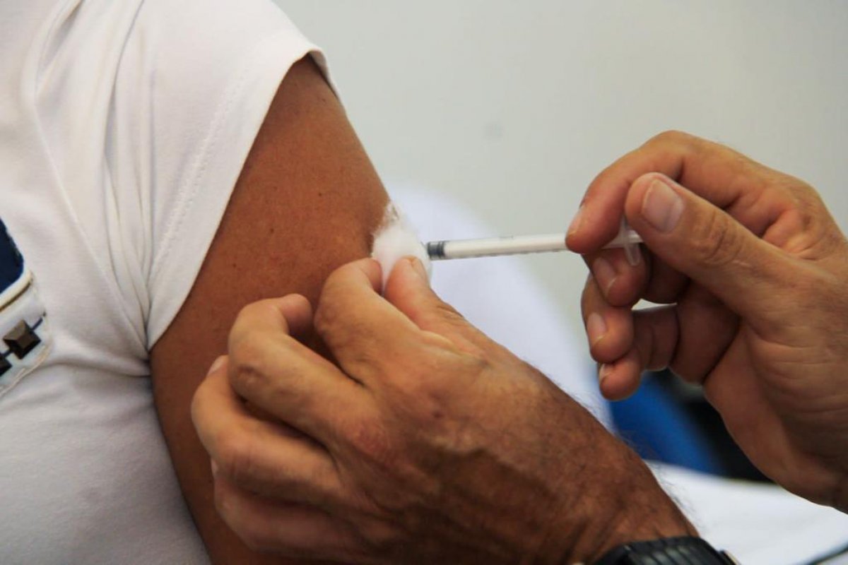 São aplicadas mais de 21 mil doses no Dia D da Vacinação em Salvador