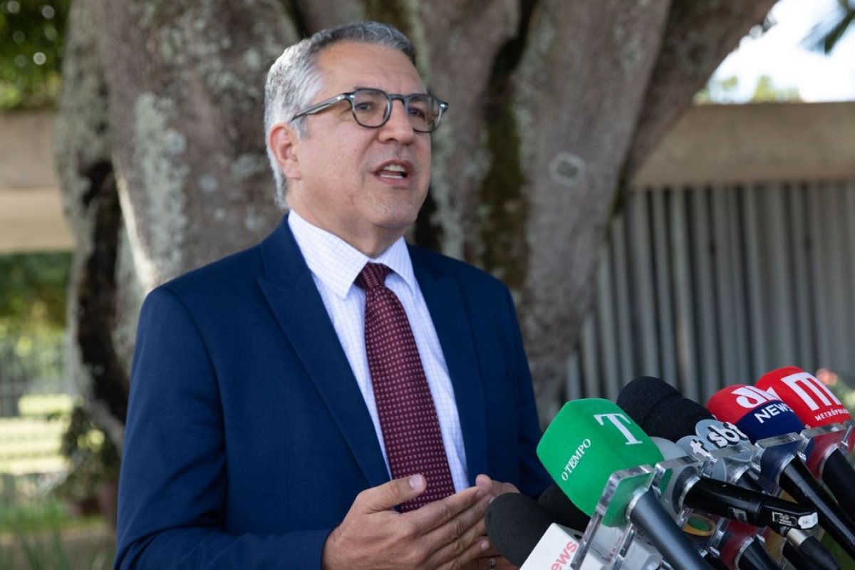 Padilha diz que novo arcabouço fiscal pode ser entregue nesta terça (18)